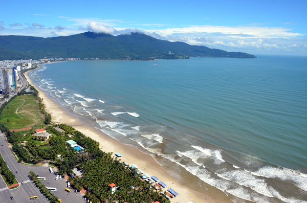 Thu hút khách du lịch trong nước ngay trong quý II/2020 là một trong những nội dung của Chỉ thị 40 của Thành ủy Đà Nẵng