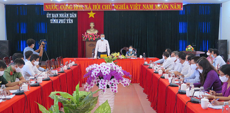 Phú Yên chỉ đạo nhiệm vụ kép phòng chống dịch Covid-19 và duy trì phát triển kinh tế xã hôi