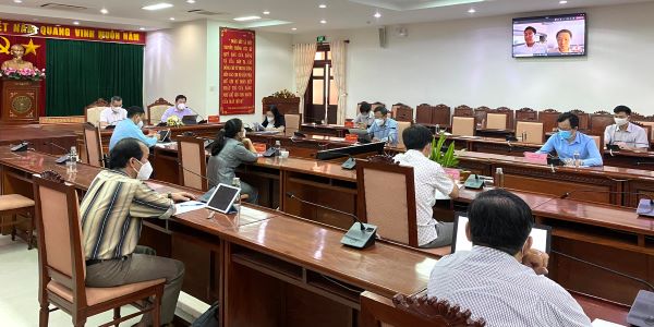 ãnh đạo tỉnh Phú Yên đã có buổi làm việc với lãnh đạo Bộ TT&TT qua hình thức trực tuyến về công tác ứng dụng công nghệ thông tin trong phòng chống COVID-19.