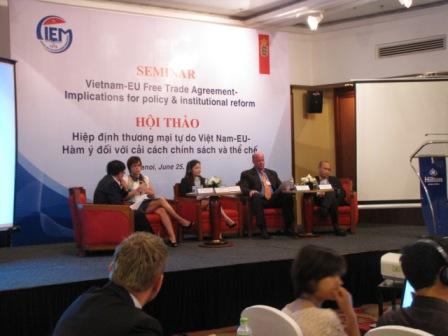 Việt Nam đang đứng trước sức ép lớn về thay đổi thể chế và chính sách để tận dụng cơ hội từ FTA Việt Nam - EU