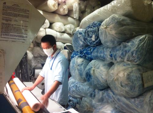 Nhiều loại hàng hóa nhập khẩu từ Hàn Quốc, trong đó có nguyên liệu dệt may sẽ được giảm thuế.