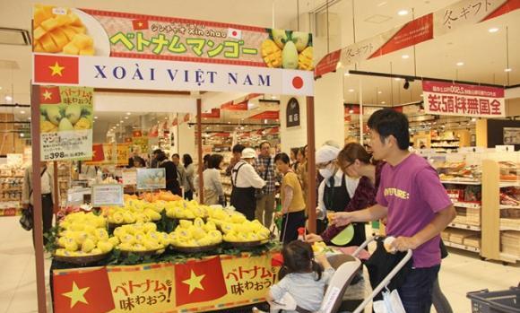 Trái cây tươi Việt Nam đã bắt đầu vào được các siêu thị lớn trên thế giới.