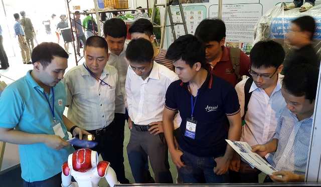 Techmart Hanoi 2016 với chủ đề “Liên kết cùng hội nhập và phát triển bền vững” dự kiến có gần 400 DN, tổ chức tham dự.