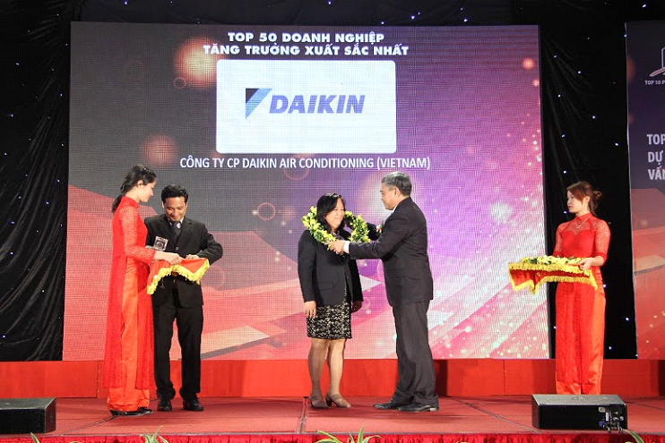 Daikin Việt Nam tiếp tục lọt Top 500 doanh nghiệp tăng trưởng và triển vọng xuất sắc nhất Việt Nam năm 2016
