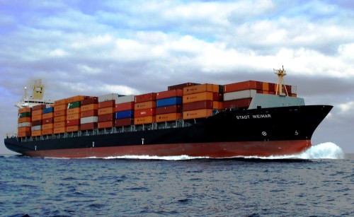 đối với các lô hàng nhập khẩu đã cập cảng, khẩn trương hoàn thành thủ tục nhận và thông quan giải phóng hàng ra khỏi container của Hãng Hanjin