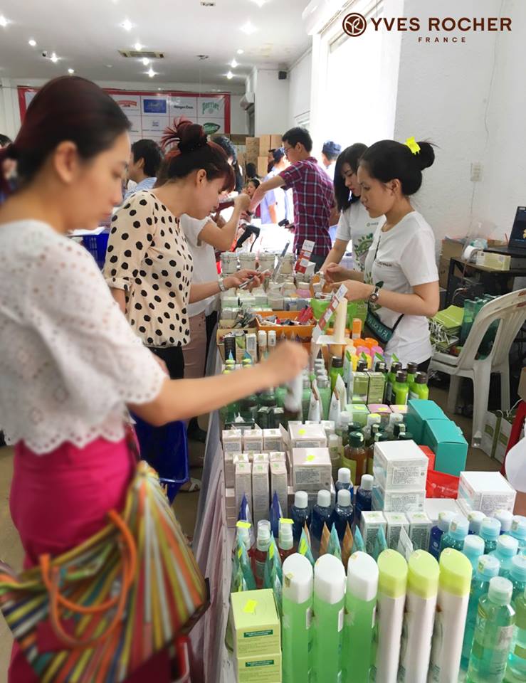 Thương hiệu mỹ phẩm Pháp, Ives Rocher đã hiện diện tại thị trường Việt Nam với chuỗi cửa hàng tại Hà Nội, TP.Hồ Chí Minh.