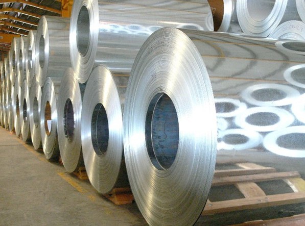Australia mới đây đã khởi xướng áp dụng biện pháp chống bán phá giá (AD) và chống trợ cấp (CVD) đối với sản phẩm “thép mạ hợp kim” (galvanished steel) nhập khẩu từ Việt Nam