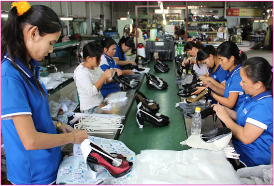 Ngành gia giày đã thu về 713 triệu USD từ xuất khẩu sang thị trường Trung Quốc trong 10 tháng 2016.