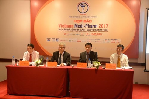 Vietnam medi-pharm 2017 có quy mô lớn nhất từ trước tới nay, với hơn 410 Tập đoàn, doanh nghiệp đến từ 30 quốc gia/vùng lãnh thổ tham dự.