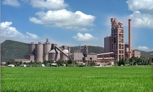 UBND tỉnh Quảng Ninh vừa ban hành Văn bản số 4452/UBND-MT về việc tăng cường kiểm soát hoạt động phát thải tại các đơn vị sản xuất xi măng, nhiệt điện. 