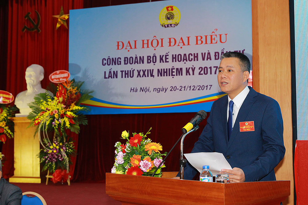 Đồng chí Lê Thành Quân, Chủ tịch Công đoàn Bộ Kế hoạch và Đầu tư phát biểu khai mạc Đại hội Công đoàn KH&ĐT nhiệm kỳ 2017-2022.