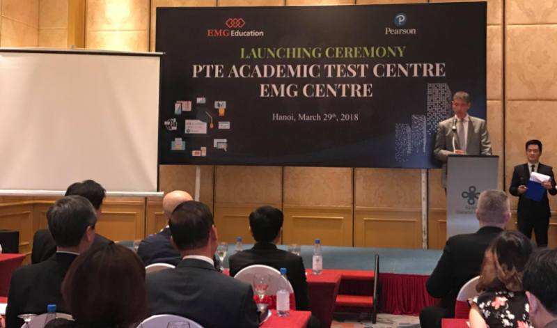 Đại sứ Anh tại Việt Nam hy vọng PTE Academic - bài thi trên máy tính chất lượng cao áp dụng những công nghệ hàng đầu và những quy trình ngặt nghèo để đảm bảo sự công bằng về điểm số sẽ góp phần vào xây dựng nhân lực thành thạo Anh ngữ ở Việt Nam