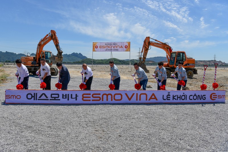 nhà máy sản xuất dây cáp điện ô tô đầu tiên tại Việt Nam của Tập đoàn ESMO, có tổng vốn đầu tư 700 tỷ đồng, đặt tại Cụm công nghiệp Gia Phú (Ninh Bình) 