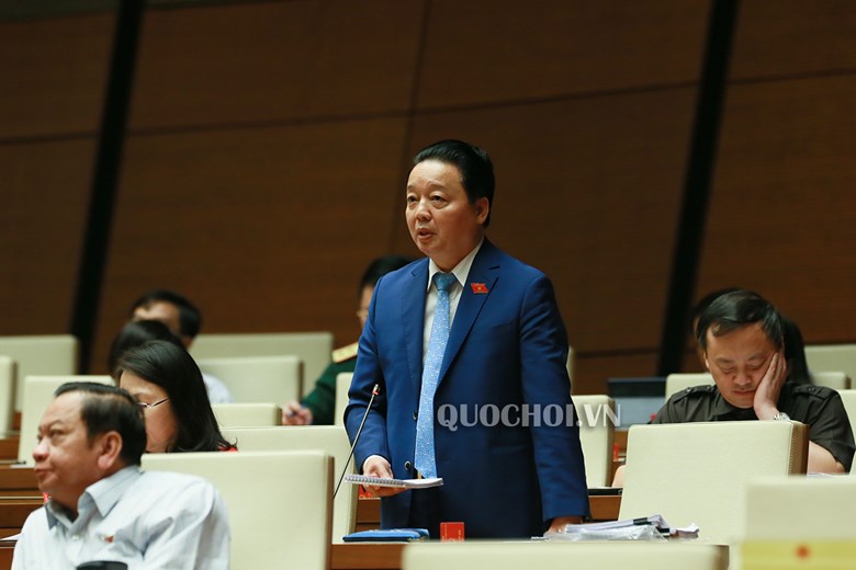 Bộ trưởng Bộ TN&MT Trần Hồng Hà cho rằng, không thể giải quyết được tình trạng ô nhiễm nếu chỉ trông chờ nguồn lực của Chính phủ.