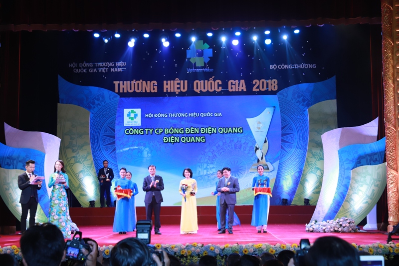 Đây là lần thứ 6 liên tiếp, Điện Quang được lựa chọn, công nhận là Thương hiệu Quốc gia. 