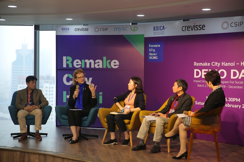 Tại sự kiện Ngày hội Kết nối Đầu tư (Demo Day), 4 doanh nghiệp Việt Nam đã nhận gói tài trợ 60,000 USD từ chương trình Remake City nhằm triển khai kế hoạch đầu tư, kinh doanh.