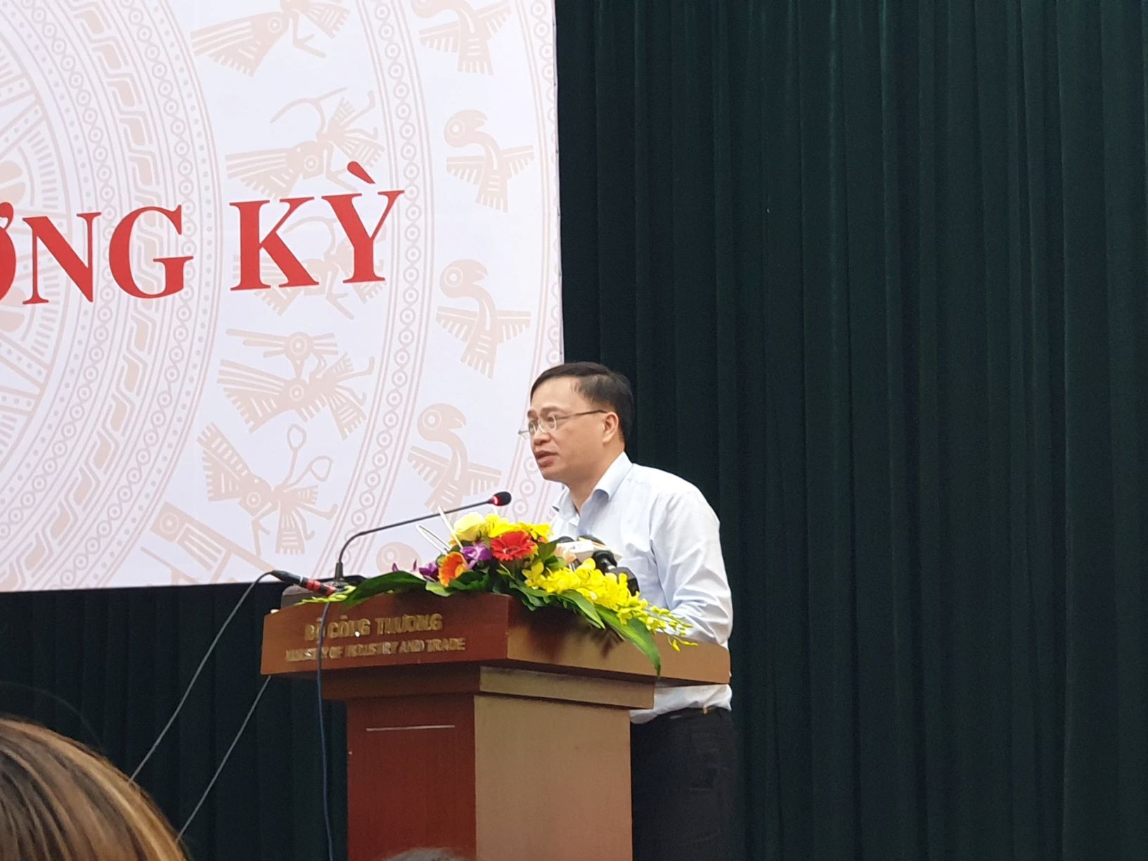, ông Nguyễn Anh Tuấn - Cục trưởng Cục Điều tiết điện lực cho biết, thực hiện các Quyết định của Thủ tướng Chính phủ, từ ngày 01/01/2019, Bộ Công Thương triển khai mô hình thị trường bán buôn điện cạnh tranh. 