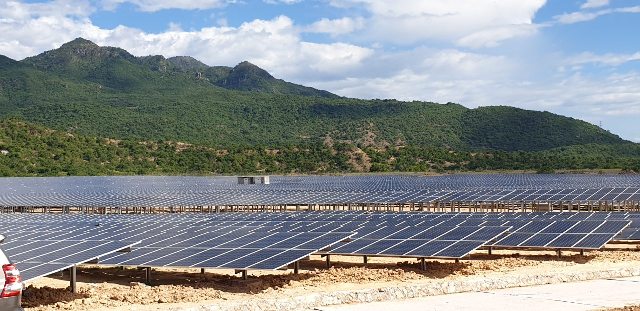 Nhà máy điện mặt trời Phước Hữu 1, tổng vốn đầu tư 1.425 tỷ đồng đã chính thức hòa lưới điện quốc gia.