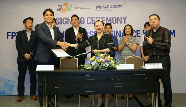 FPT Shop và Mirae Asset Finance Vietnam ký kết thỏa thuận  hợp tác toàn diện, đẩy mạnh doanh thu bán hàng qua hình thức cho vay tiêu dùng.