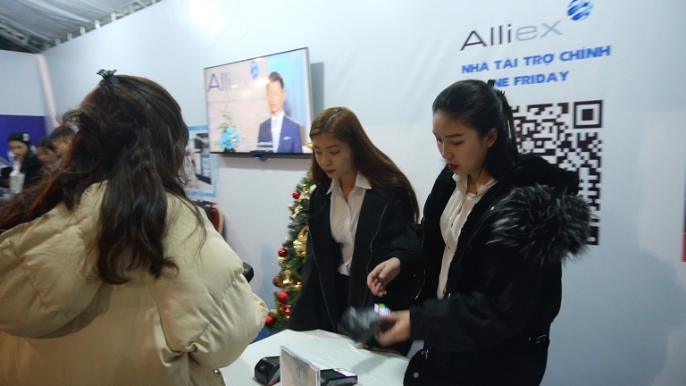 Hơn 1,8 nghìn lượt khách hàng đã trải nghiệm giải pháp thanh toán mới Dynamic QR Code trong sự kiện Online Friday 2019.