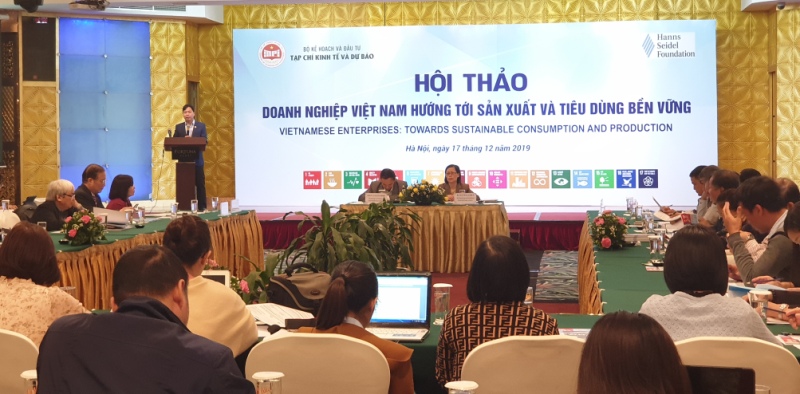 Nhiều khuyến nghị đã được gửi tới các doanh nghệp Việt Nam về áp dụng sản xuất sạch hơn để có tăng trưởng bền vững.