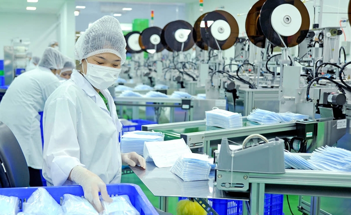 Việt Nam đã xuất khẩu gần 1 tỷ chiếc khẩu trang y tế trong 9 tháng 2020.