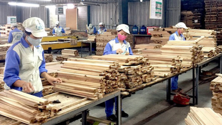 Xuất khẩu đồ gỗ 2 tháng đầu năm 2021 tăng trưởng ấn tượng 51%, đạt 2,44 tỷ USD.