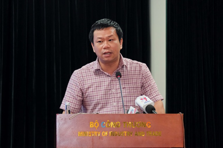 Phó Cục trưởng Cục Công nghiệp Nguyễn Ngọc Thành cho rằng, không quá lo ngại về vấn đề lệ thuộc nguồn cung từ Trung Quốc.