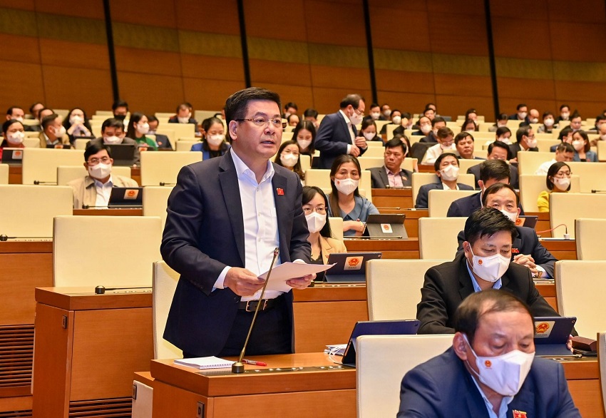 Bộ trưởng Bộ Công Thương Nguyễn Hồng Diên cho biết sẽ tiếp tục phối hợp với các Bộ ngành  giải pháp bình ổn thị trường phân bón, vật tư nông nghiệp.