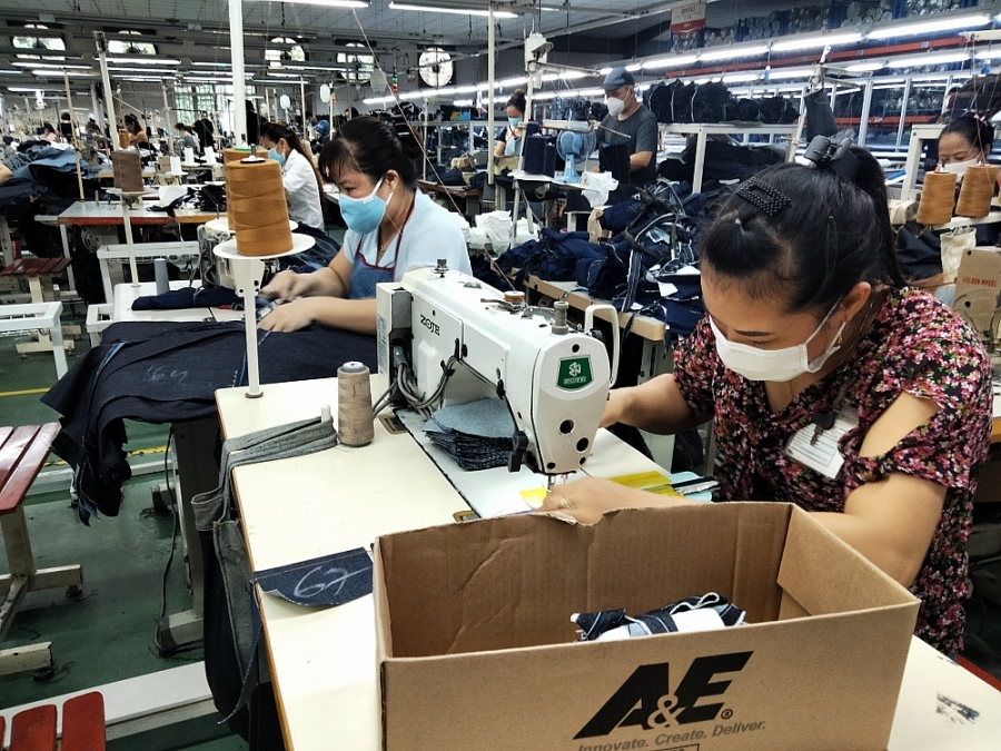 8 tháng năm 2022, IIP ước tăng 9,4% so với cùng kỳ năm trước (cùng kỳ năm 2021 tăng 5,5%).
