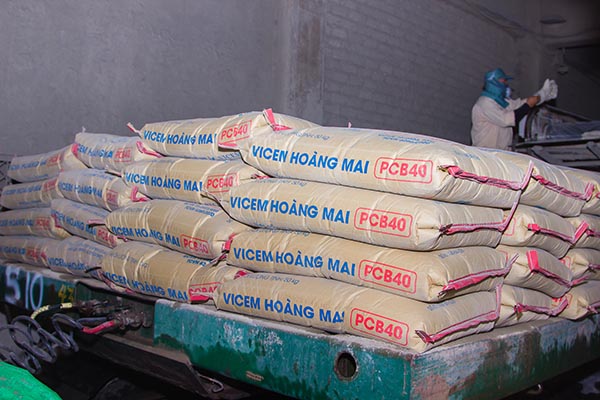 Giá xi măng đồng loạt tăng thêm 50.000 đồng/tấn từ 1/1/2025.