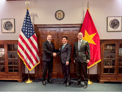 Bộ trưởng Bộ Thương mại Hoa Kỳ Howard Lutnick và Đại sứ Jamieson Greer, Trưởng Đại diện Thương mại Hoa Kỳ đánh giá cao thiện chí, nỗ lực của Việt Nam trong đàm phán