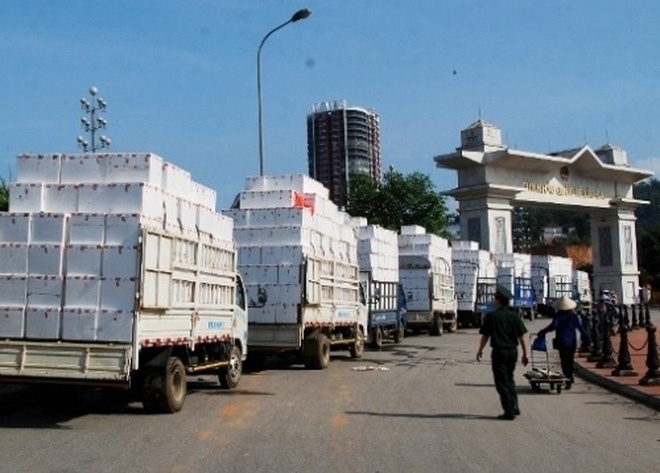 Theo Bộ Công thương, chỉ các mặt hàng trong danh mục mới được phép nhập khẩu theo hình thức cư dân biên giới.
