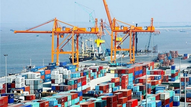 Việt Nam xuất khẩu hơn 36,6 tỷ USD hàng hóa mỗi tháng.