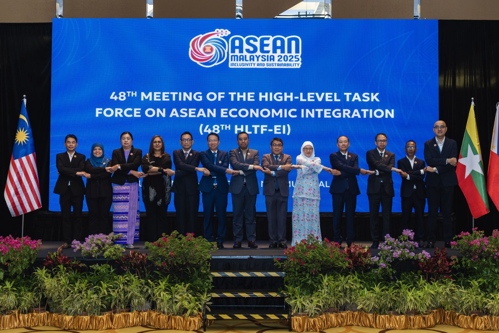 Việt Nam dự Hội nghị Nhóm đặc trách cao cấp về Hội nhập kinh tế ASEAN lần thứ 48