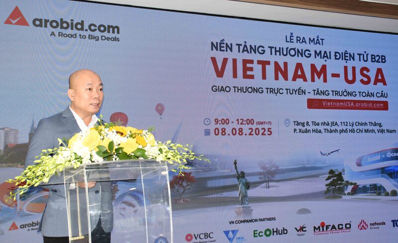 Ông Vũ Bá Phú, Cục trưởng Cục Xúc tiến thương mại tại lễ ra mắt Nền tảng thương mại số B2B Việt - Mỹ, sáng 8/8/2025.