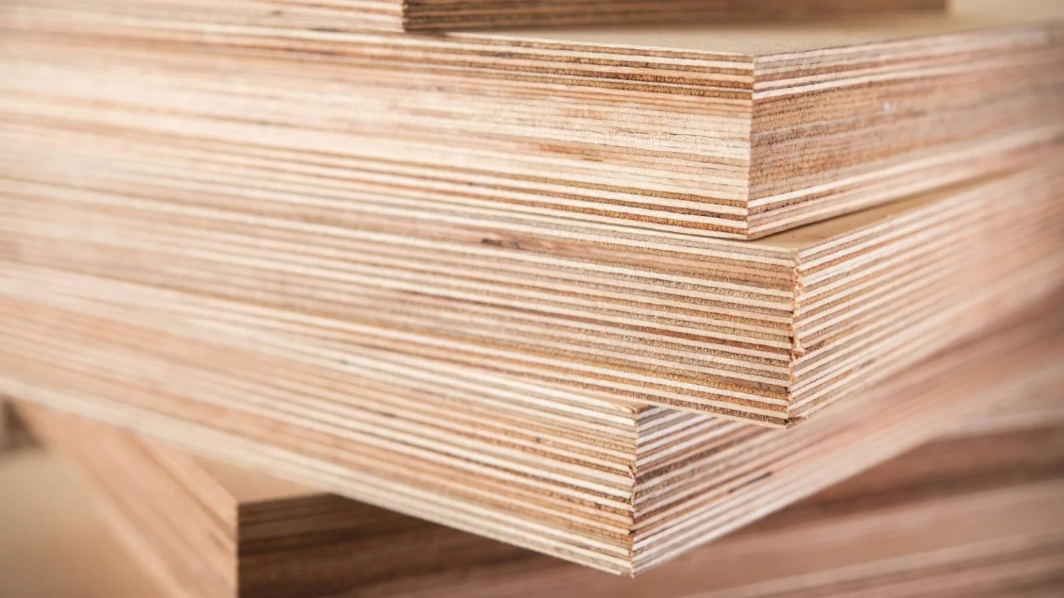 Việt Nam áp thuế chống bán phá giá tạm thời sản phẩm ván sợi gỗ nhập từ Thái Lan, Trung Quốc.