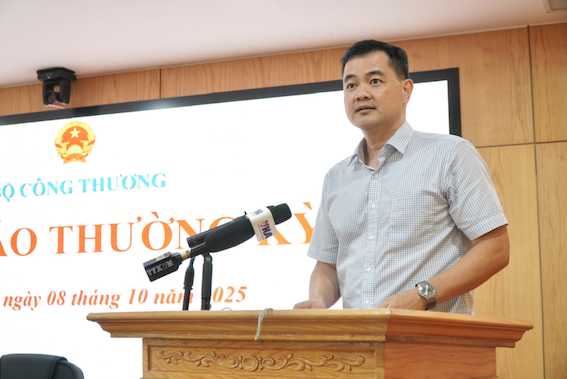 Ông Bùi Huy Sơn, Bùi Huy Sơn, Vụ trưởng Vụ Kế hoạch, tài chính dự báo 