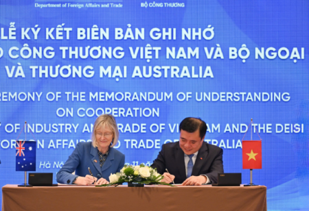 Việt Nam - Australia ký hợp tác tối đa hóa tiềm năng các FTA