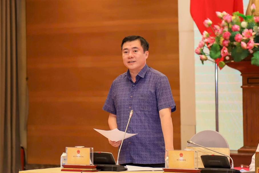 Theo Thứ trưởng Nguyễn Sinh Nhật Tân, thương mại điện tử dự kiến tăng trưởng 25-27% trong năm 2025.