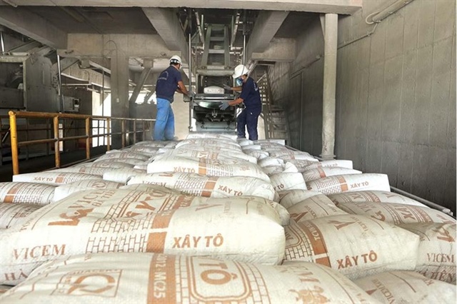 Sản xuất, tiêu thụ sản phẩm trong quý III/2025 của Vicem khởi sắc, hỗ trợ đáng kể cho hiệu quả kinh doanh.