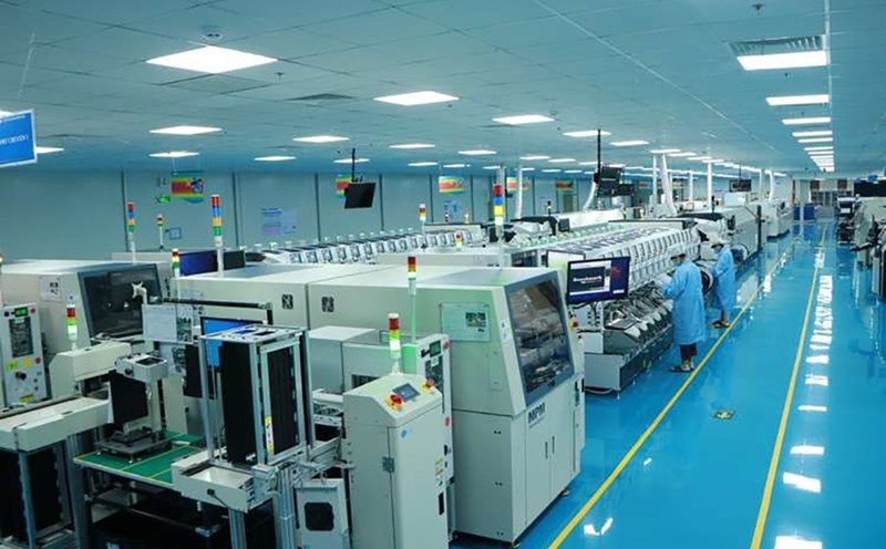 Xuất nhập khẩu của khu vực FDI 2 tháng/2026 tăng mạnh trong khi khu vực trong nước lại giảm.