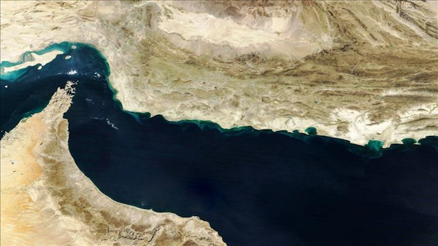 H&igrave;nh ảnh từ vệ tinh Terra của NASA về eo biển Hormuz.