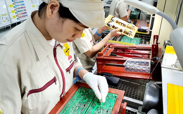 T&iacute;nh đến 15/3/2026, doanh thu xuất khẩu điện tử đạt 37,5 tỷ USD, tăng 9,36 tỷ USD so với c&ugrave;ng kỳ.