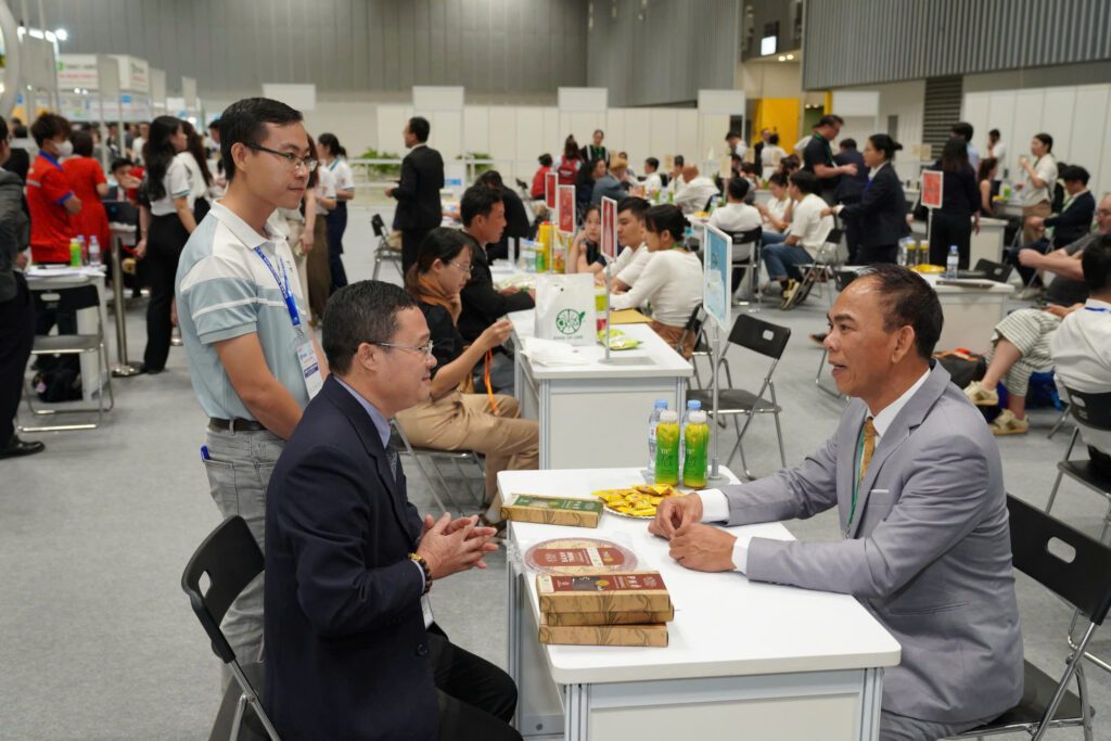 C&aacute;c buổi kết nối 1:1 giữa doanh nghiệp Việt v&agrave; đo&agrave;n mua h&agrave;ng quốc tế tại Vietnam Sourcing Expo