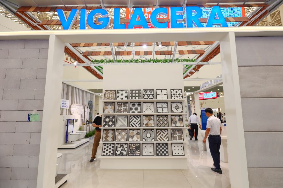 năm 2026, Viglacera l&ecirc;n k&ecirc;́ hoạch kinh doanh với t&ocirc;̉ng doanh thu hợp nh&acirc;́t đạt 15.300 tỷ đ&ocirc;̀ng, tăng trưởng 15% so với năm 2025