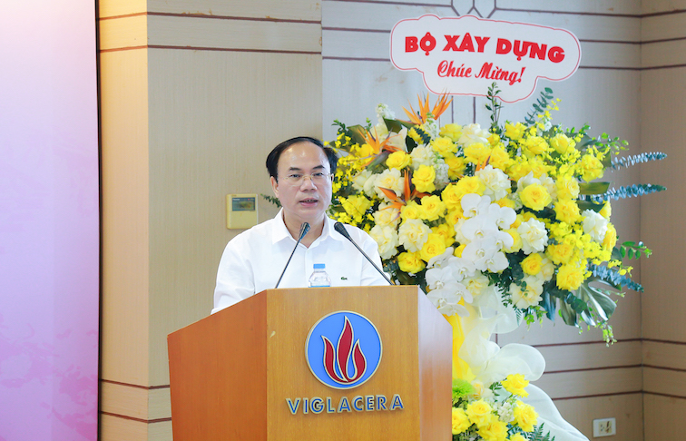 Theo Thứ trưởng Nguyễn Văn Sinh, lộ tr&igrave;nh tho&aacute;i vốn Nh&agrave; nước tại Viglacera thời gian qua gặp nhiều kh&oacute; khăn.