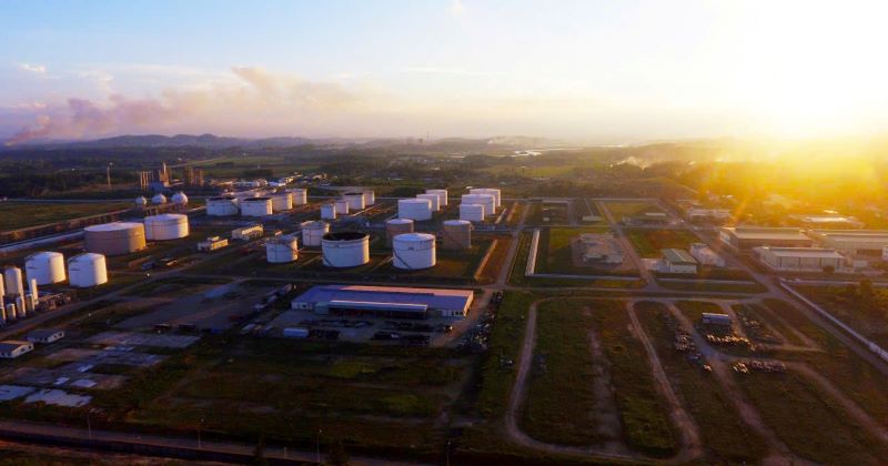 Trong cơ cấu nguồn thu ngân sách của Quảng Ngãi, nguồn thu từ Nhà máy lọc dầu Dung Quất chiếm tỷ lệ lớn nhất