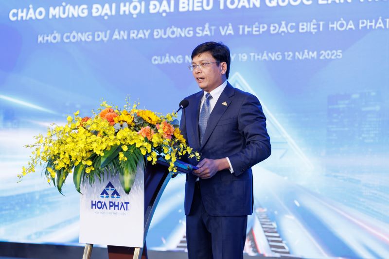 &Ocirc;ng Mai Văn H&agrave;-Gi&aacute;m đốc 