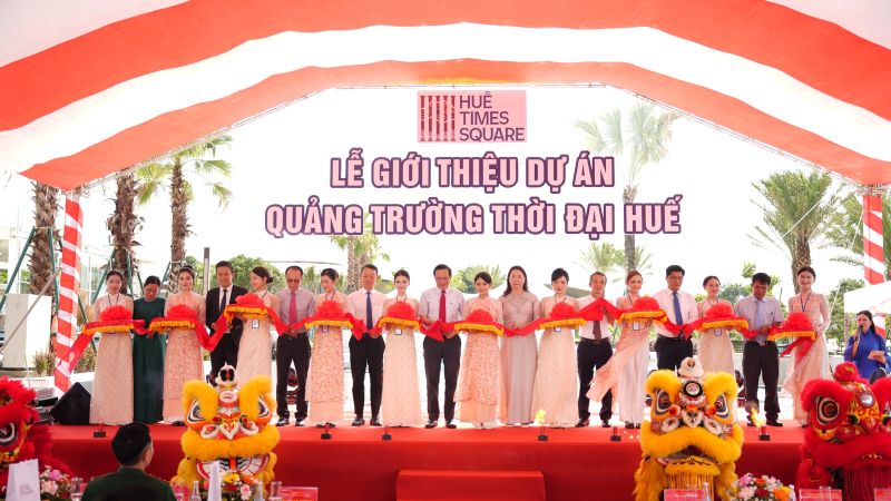 C&ocirc;ng tr&igrave;nh Quảng trường Thời đại được Chủ đầu tư giới thiệu đến du kh&aacute;ch v&agrave;o th&aacute;ng 8/2025